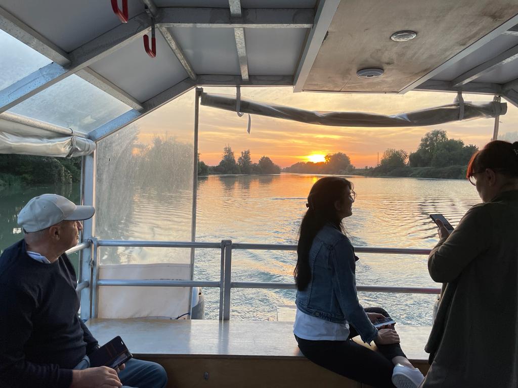 Tradunt, tutti a bordo: cinque proposte per navigare sul “fiume di mezzo”   